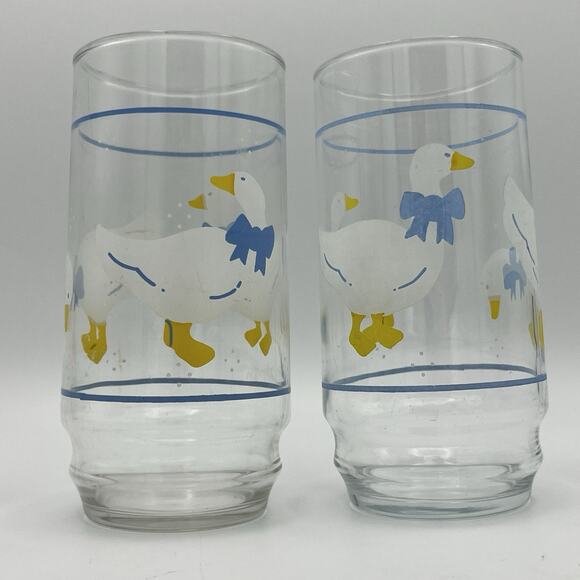 Libbey Drinking Goose Glasses White Geese With Blue Bow Vintage Set Of 2 - Picture 2 of 10